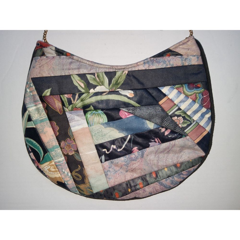 Vintage Y2k Boho Multi Colored Fabric Patchwork Chained Clutch Purse - Picture 3 of 12